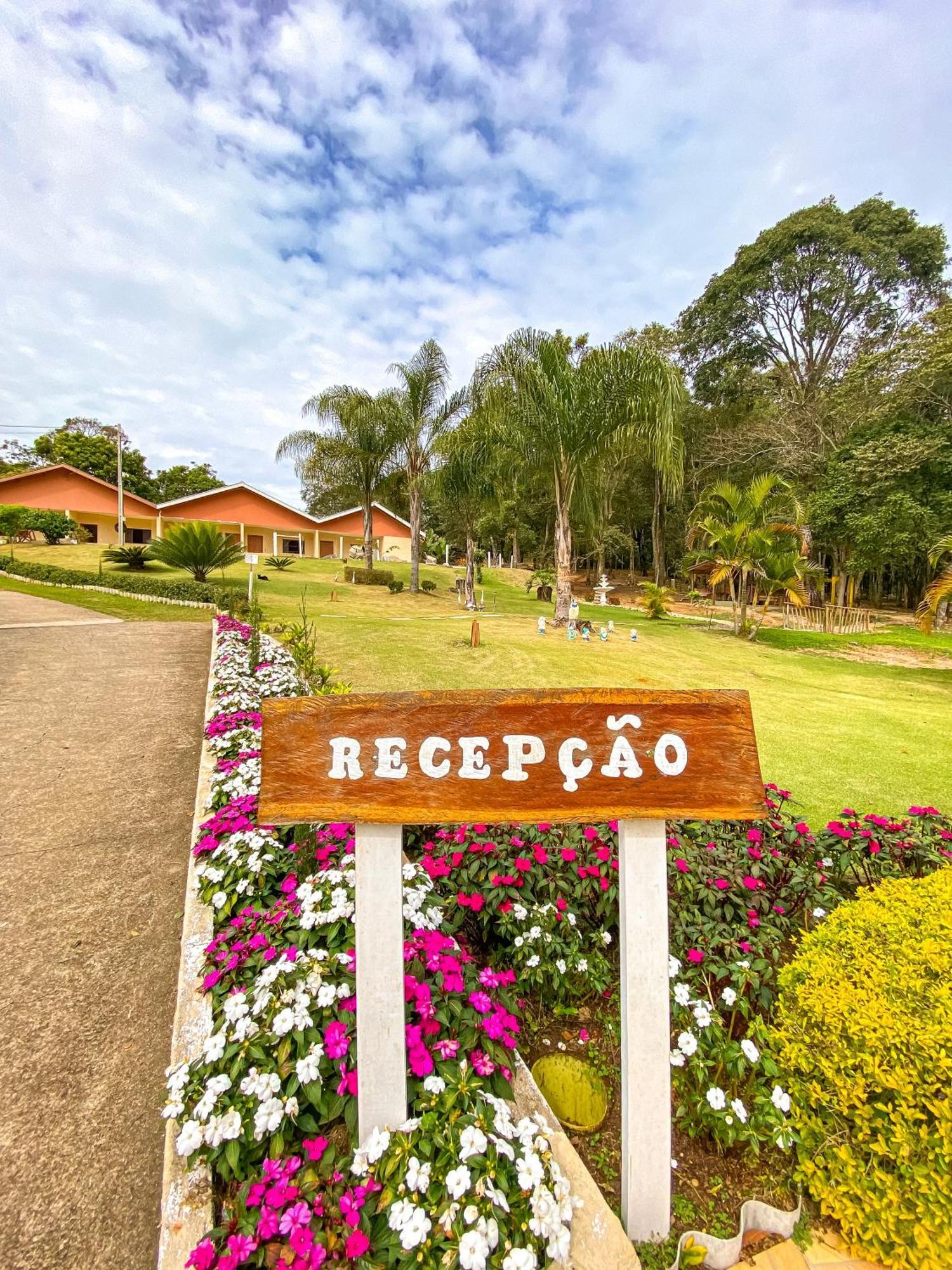 Pousada Flores Do Campo Агуас-ди-Линдоя Экстерьер фото